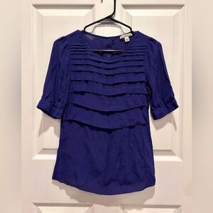 Banana Republic Short Sleeve Tiered Blouse Purple Blue Indigo Elegant Office XS